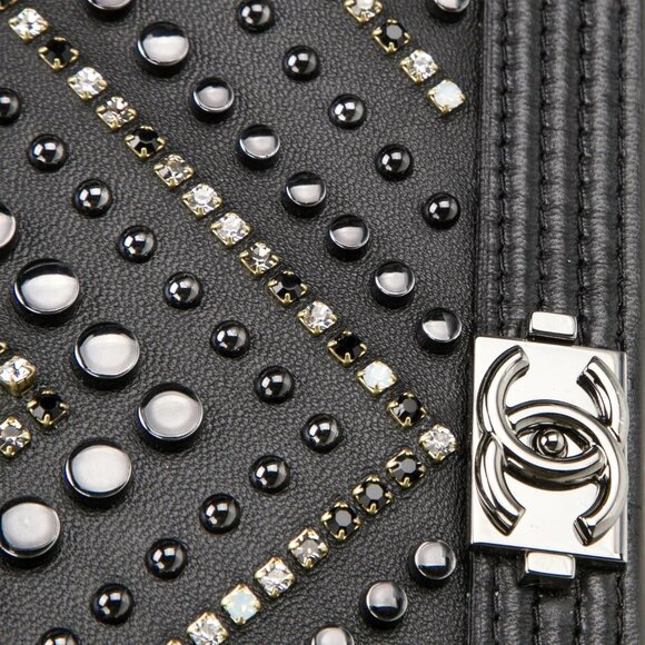 Chanel Calf Skin Crystal Studded Chevron Wallet on Chain - Picture 4 of 5